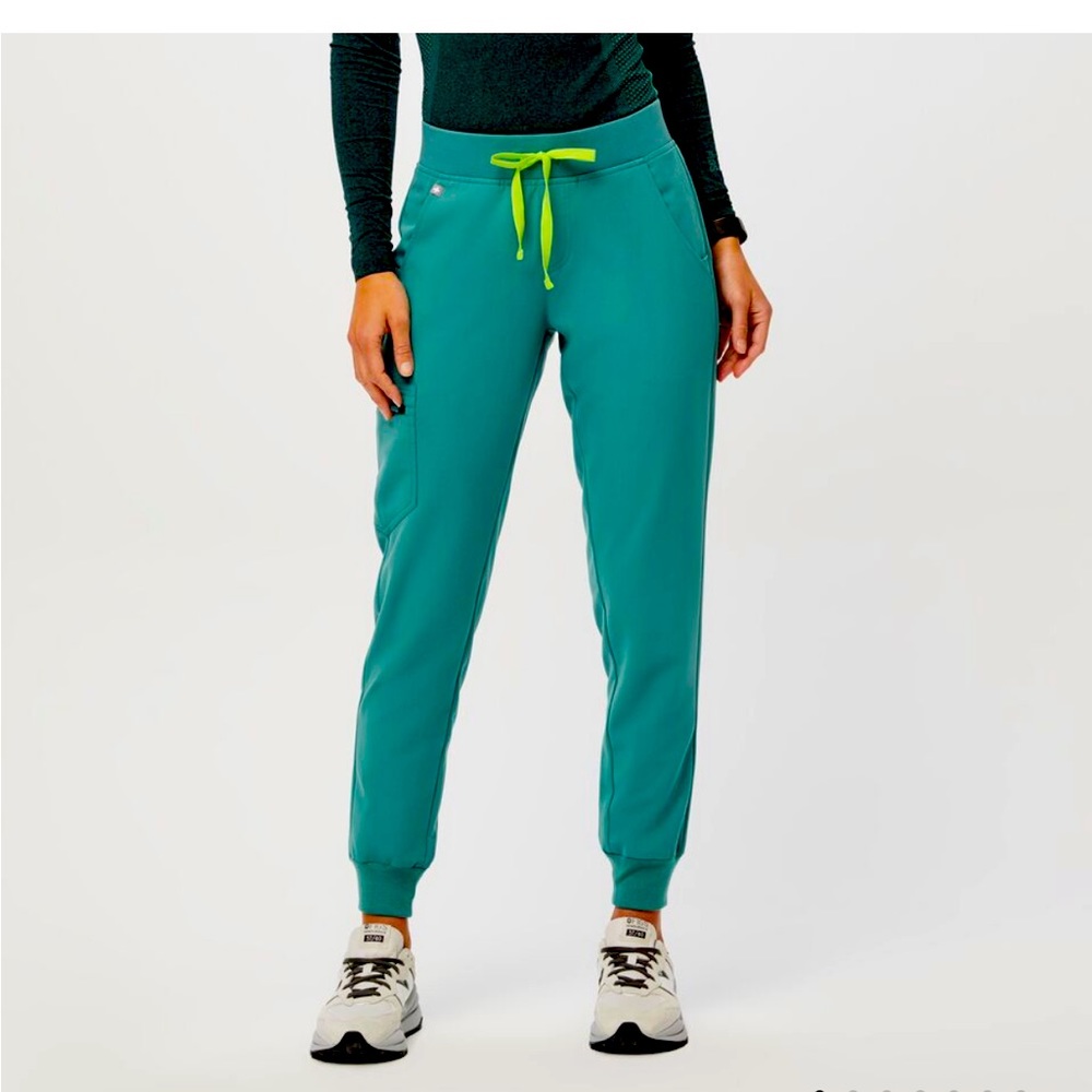 High wasted Zamora Jogger Pants like new- cactus color. S petite too big for me.